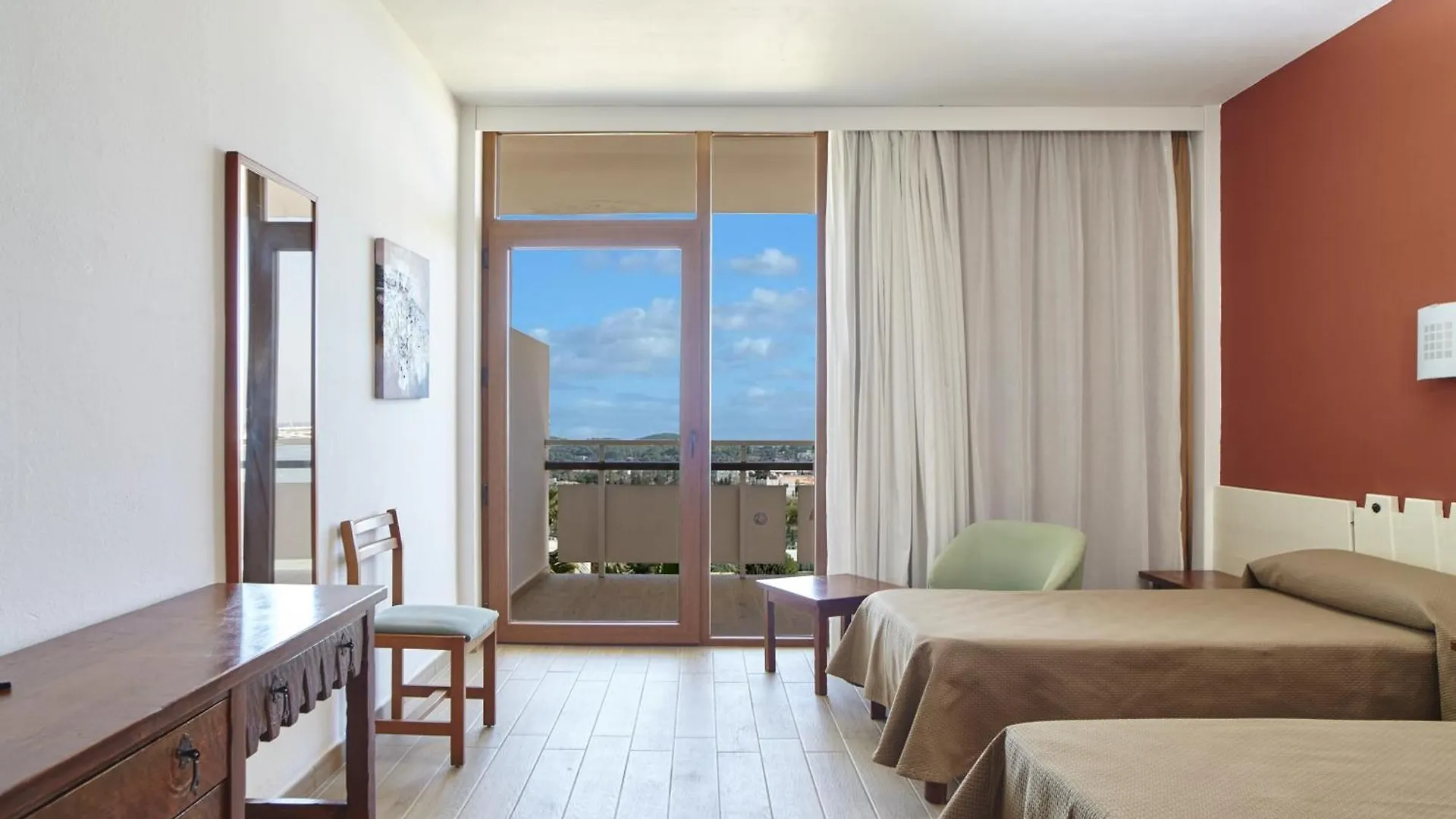 Hotel Arenal San Antonio  Spain