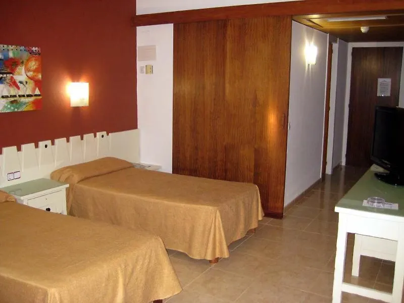 Hotel Arenal San Antonio